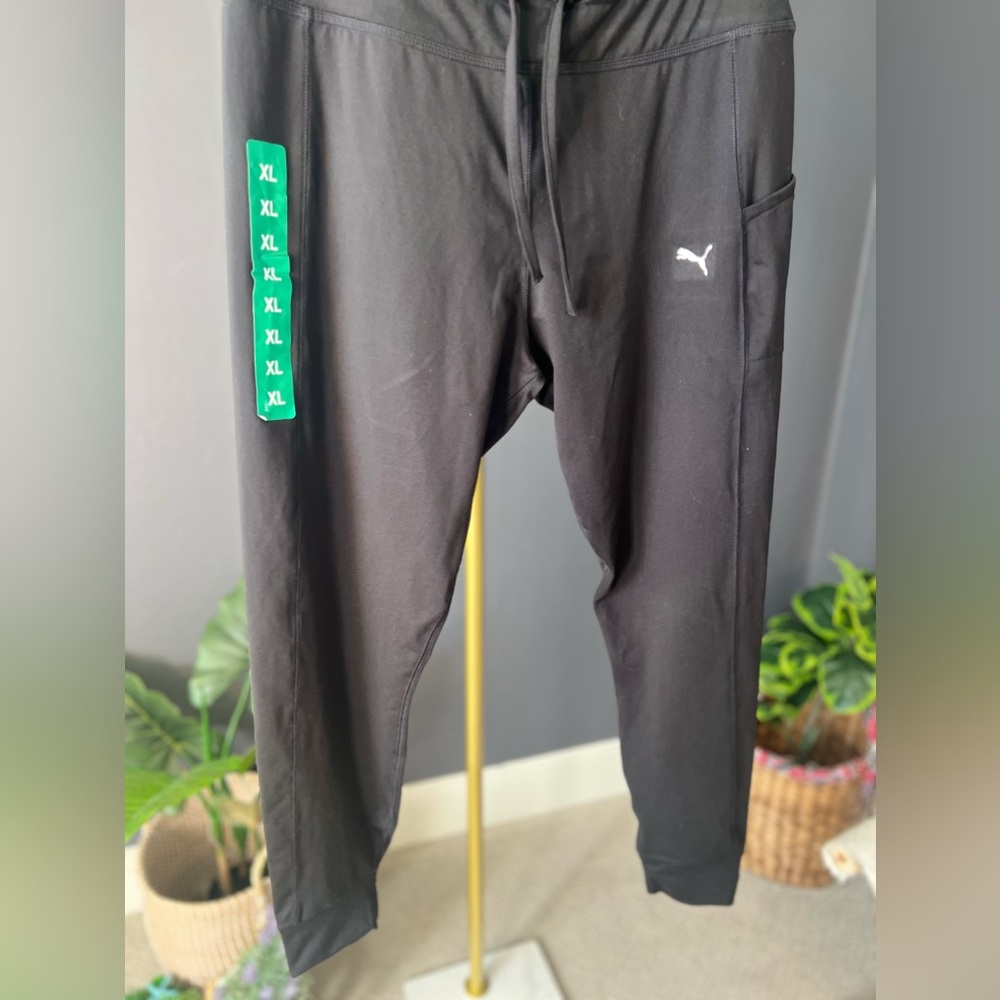 Puma - Picture 14 of 16